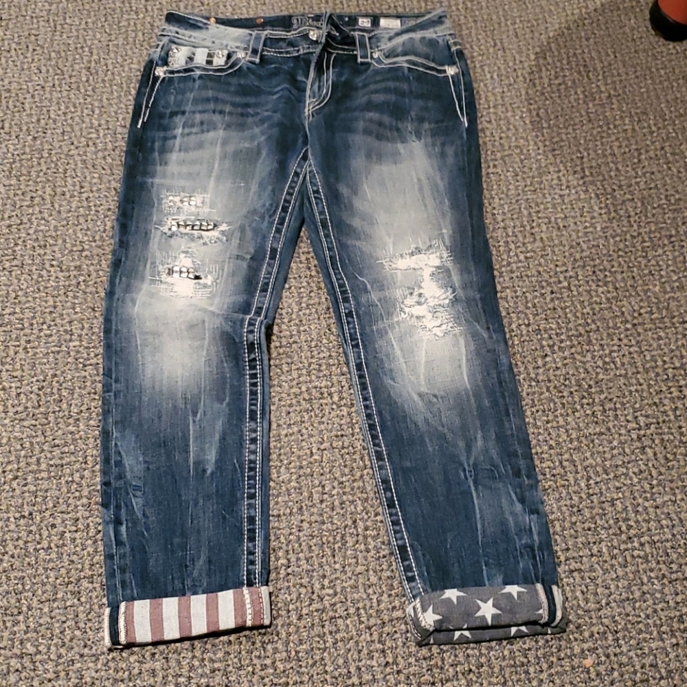 Miss Me women's cuffed skinny pants. Size 29